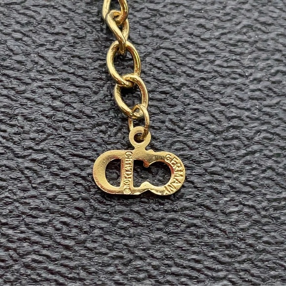 Authentic Christian Dior Long Necklace Gold plated - Picture 9 of 12